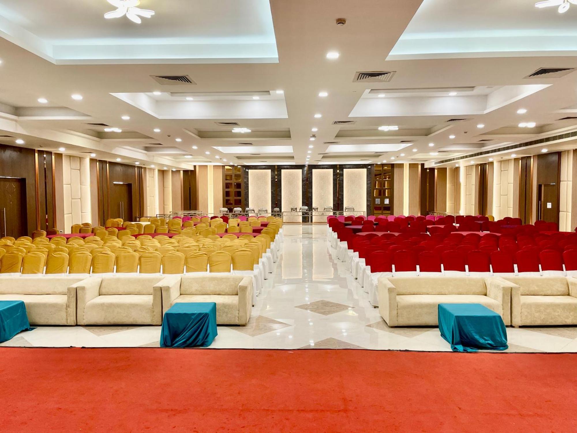 The Elite Lucknow Convention Hotel Kültér fotó